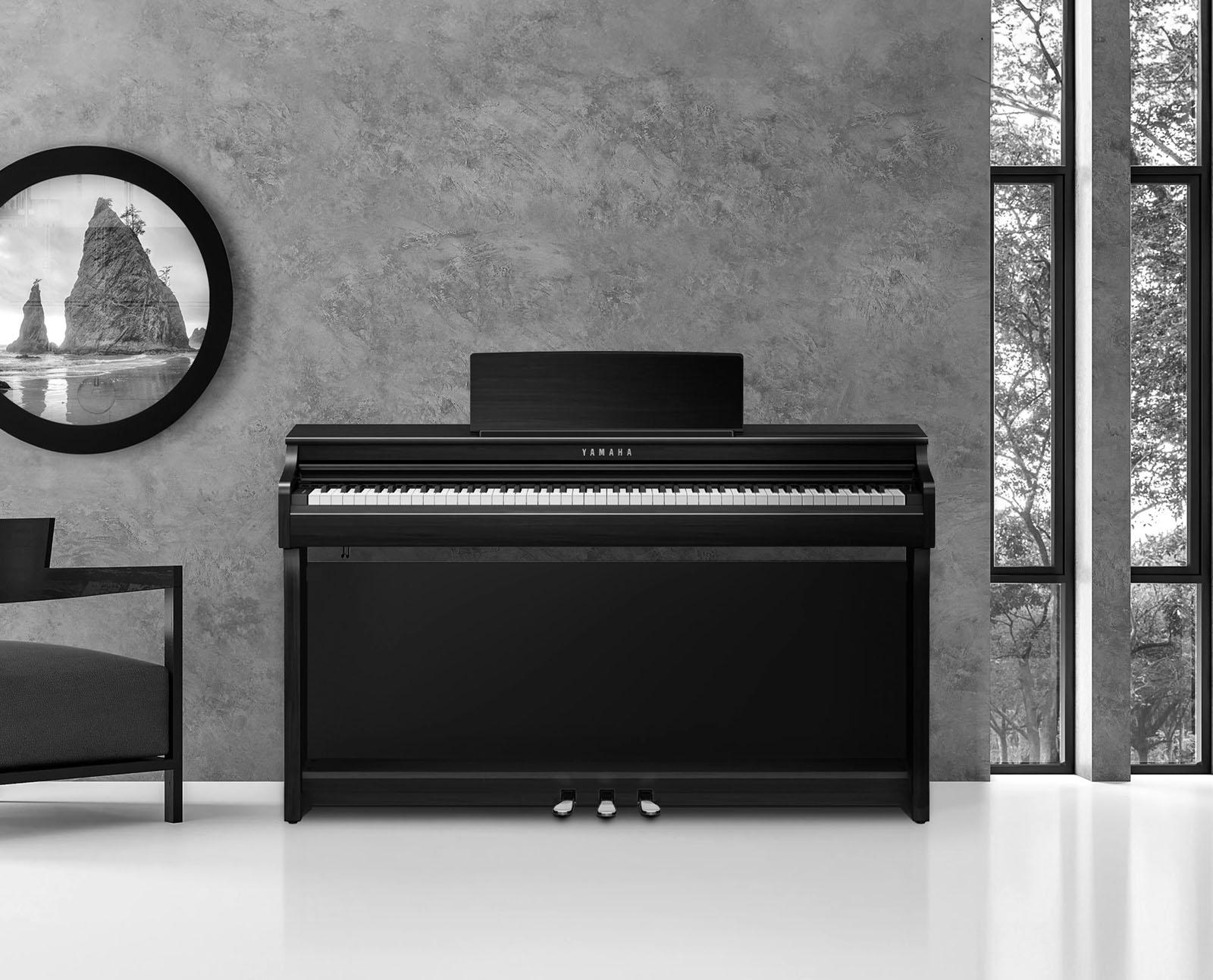 Yamaha CLP-825 B - piano-reisinger.at